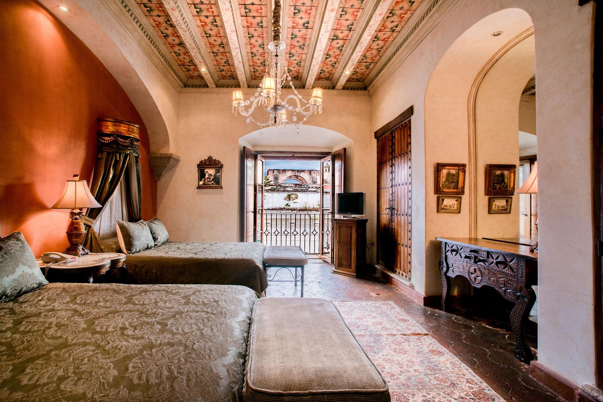Hotel Palacio De Dona Leonor Antigua Luaran gambar