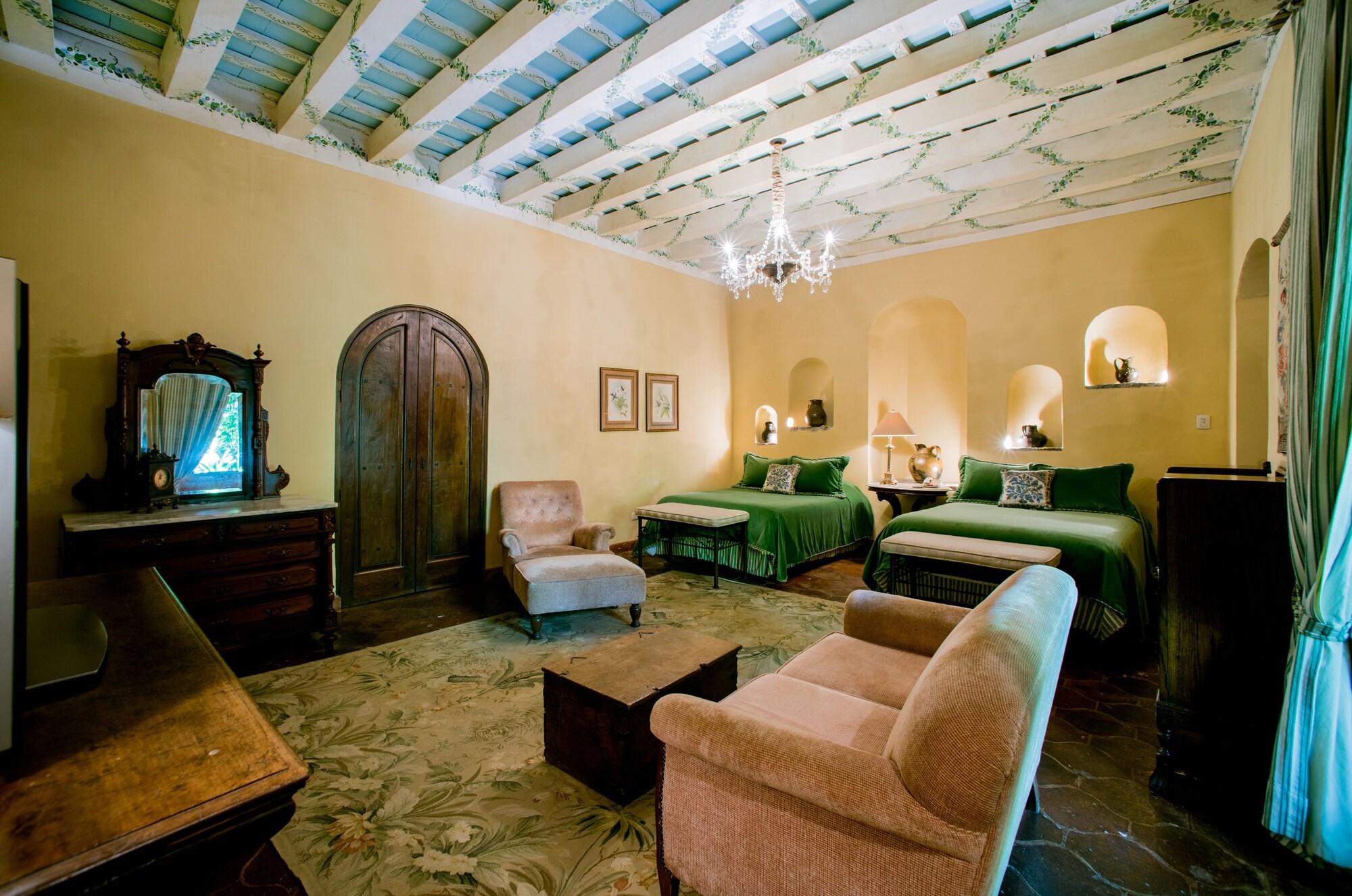 Hotel Palacio De Dona Leonor Antigua Luaran gambar