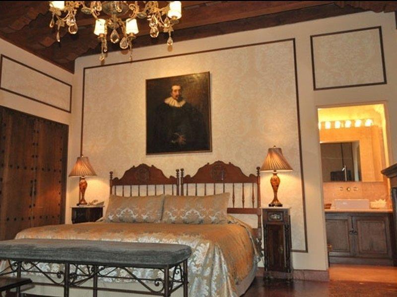 Hotel Palacio De Dona Leonor Antigua Luaran gambar