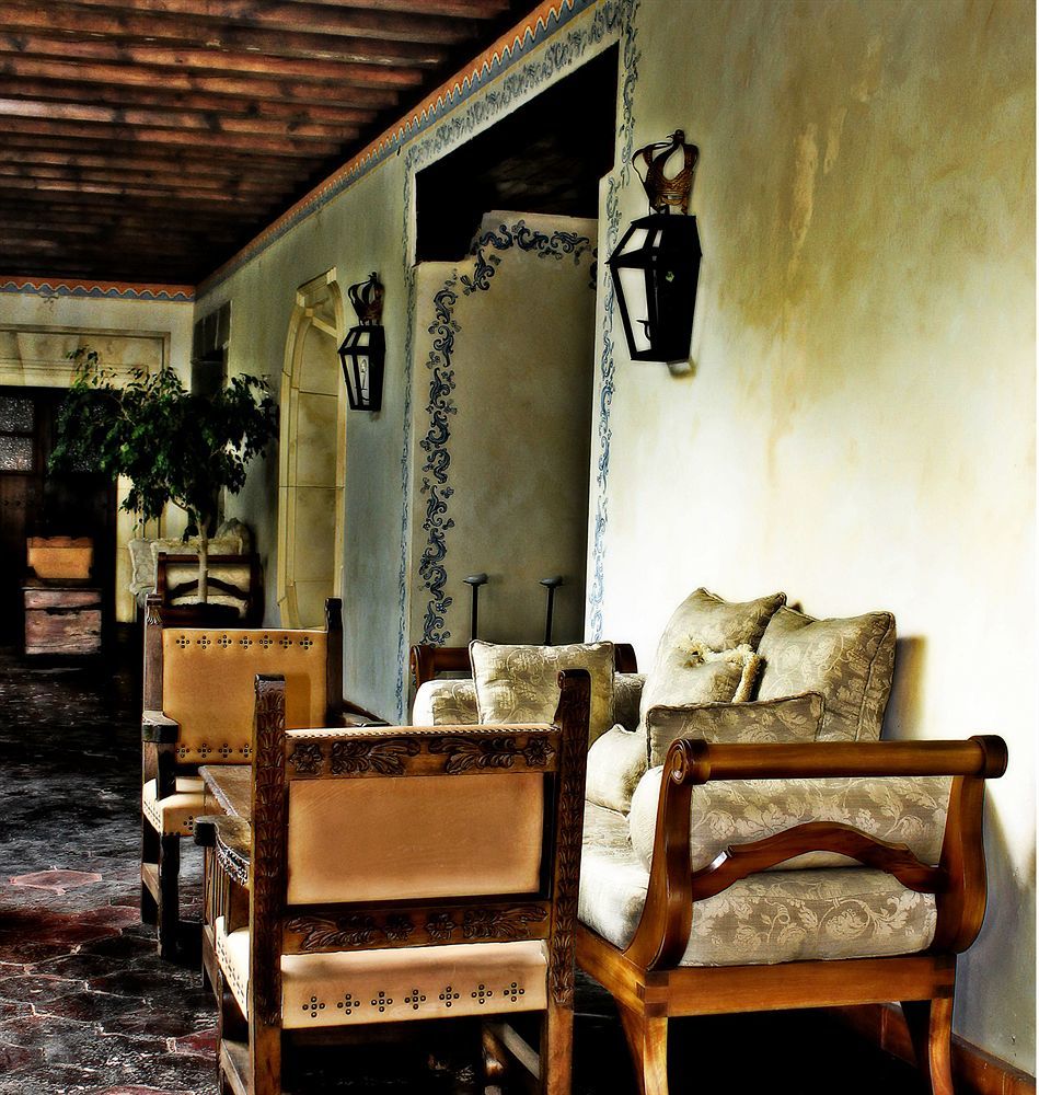 Hotel Palacio De Dona Leonor Antigua Luaran gambar